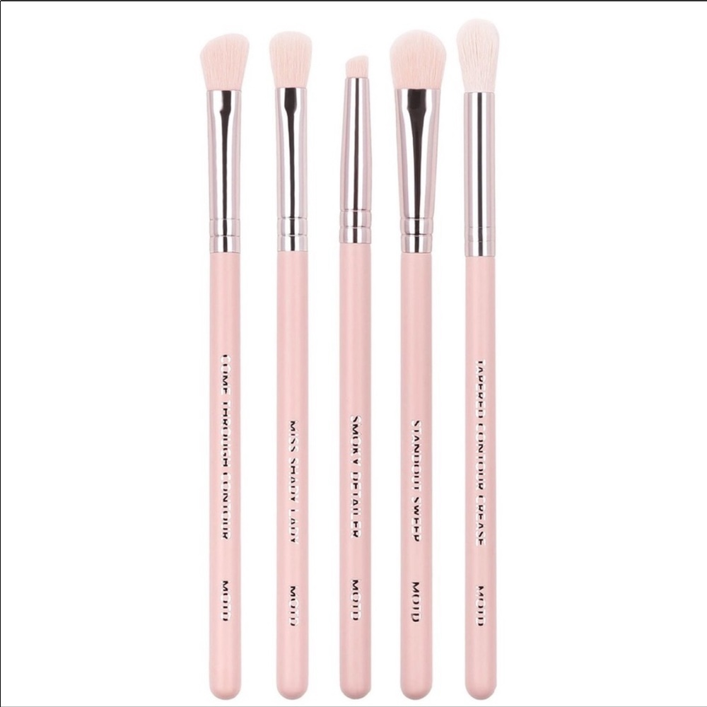 M.O.T.D. Brushes